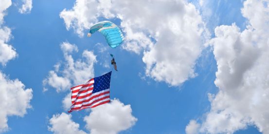 california_sky_clouds_paraglider